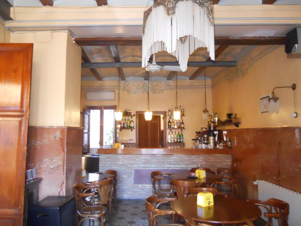 Hotel 1900 Casa Anita Requena Eksteriør bilde